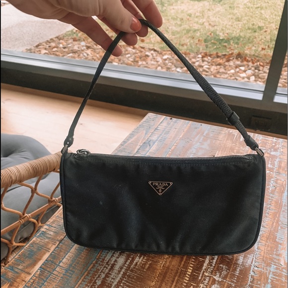 prada bag resale